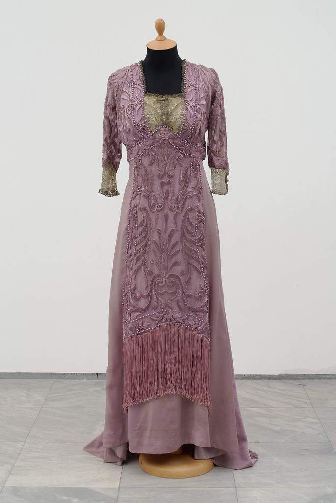 Вечерња хаљина