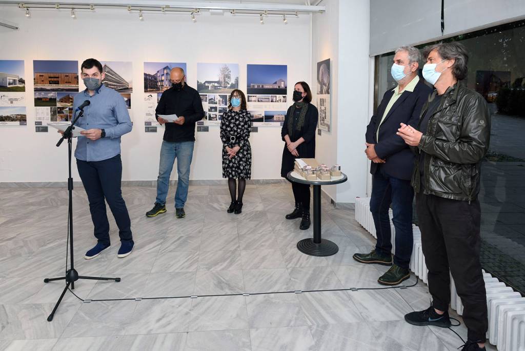 Galerija slika